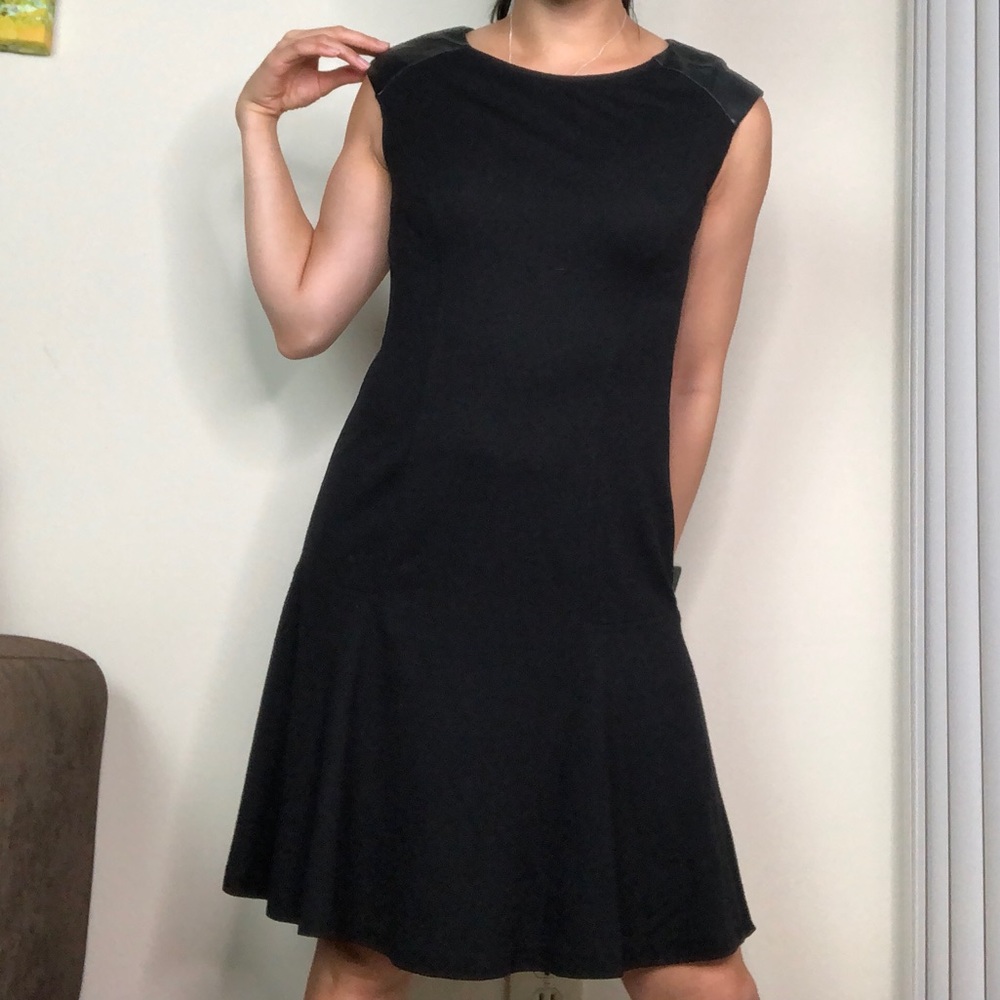 Ralph Lauren 6P black dress faux leather sleeves
